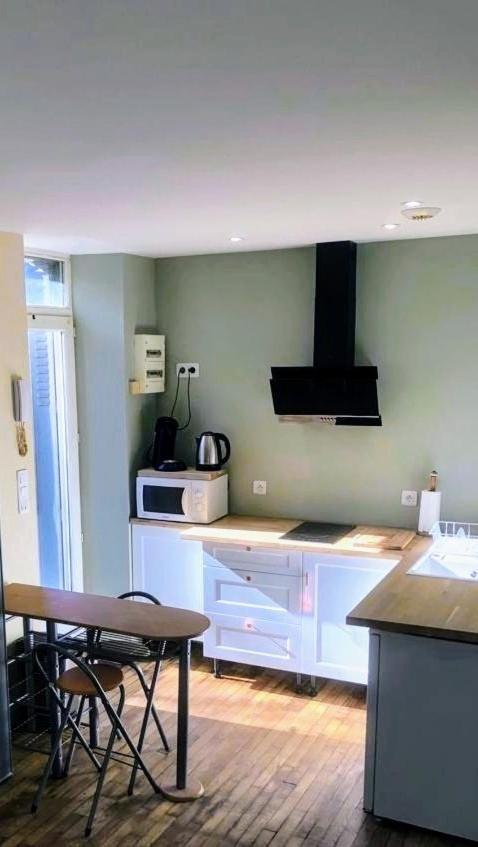 Logement A Brive Avec Terrasse Et Climatisation - Pres De La Gare Et Du Centre-Ville - Wifi Et Stationnement Gratuit Eksteriør billede